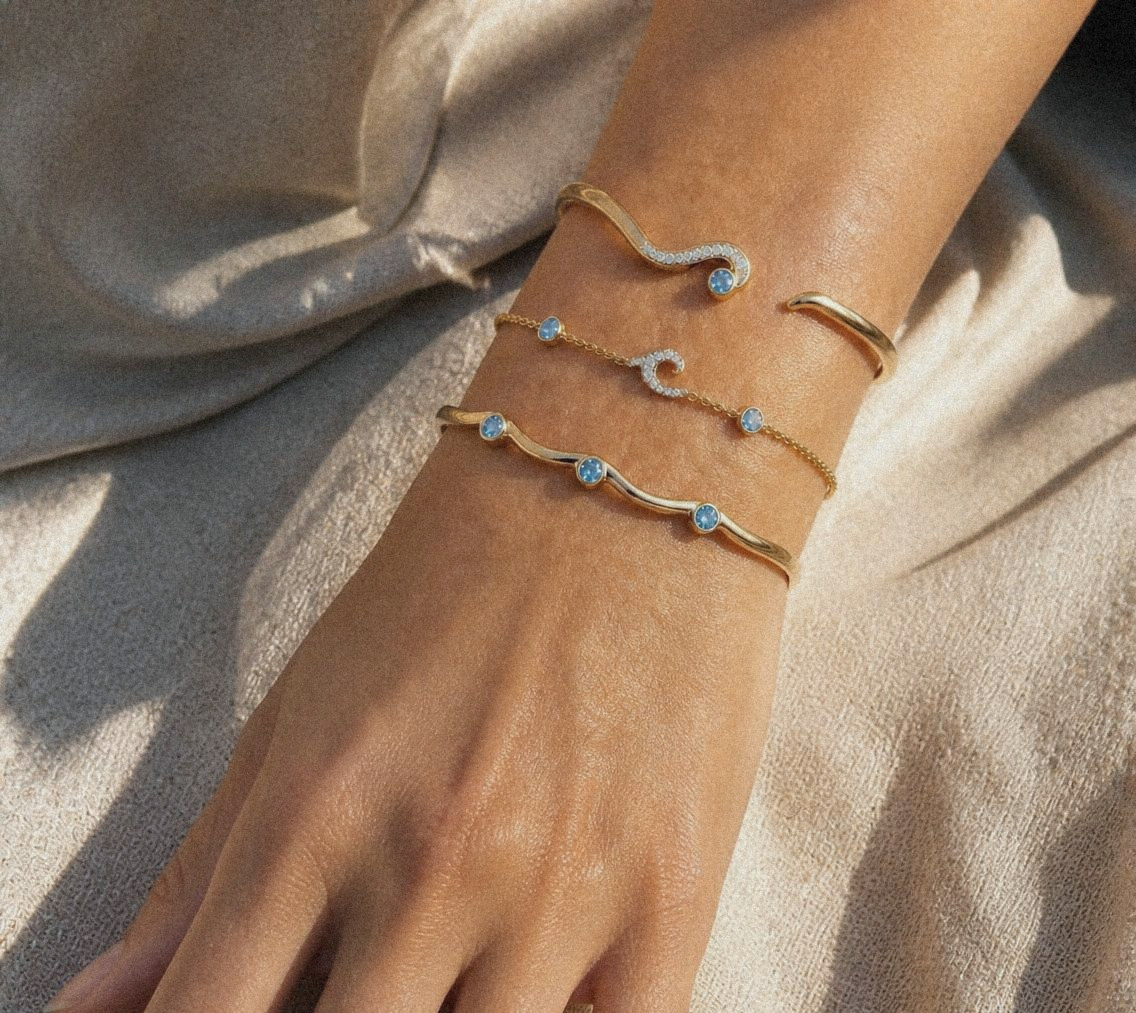 Onda Cuff, Marea Bangle and Onda Bracelet, worn together