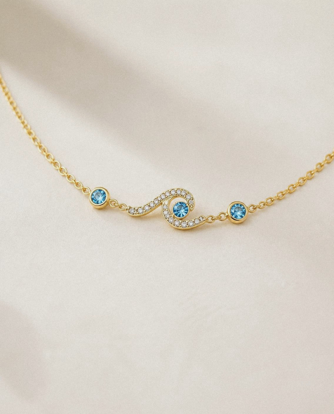 Onda Necklace